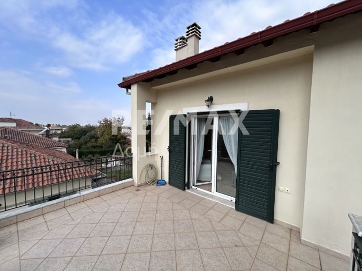 Image No.32-Maisonette de 4 chambres à vendre à Center