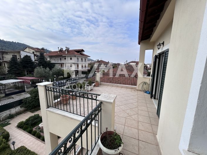 Image No.33-Maisonette de 4 chambres à vendre à Center