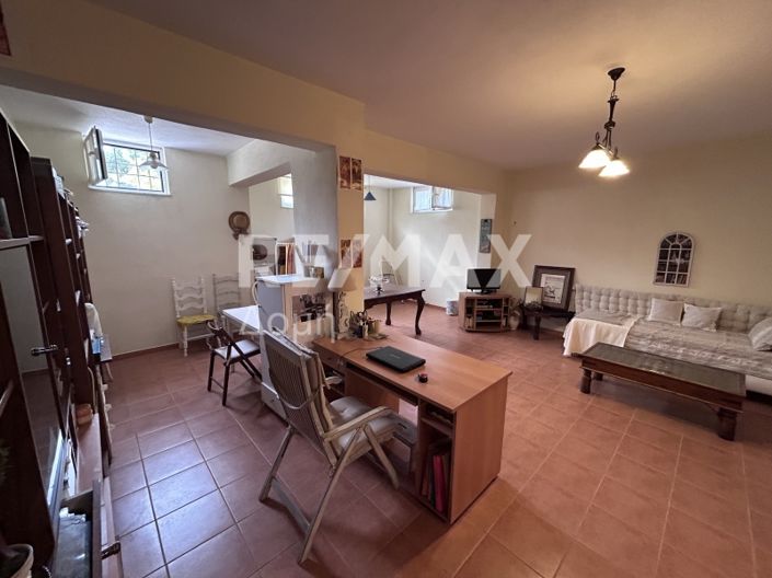 Image No.46-Maisonette de 4 chambres à vendre à Center