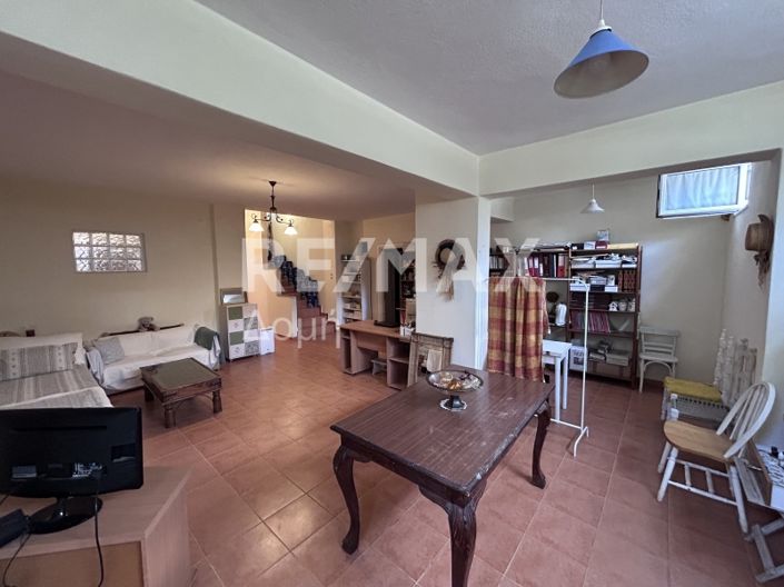 Image No.47-Maisonette de 4 chambres à vendre à Center