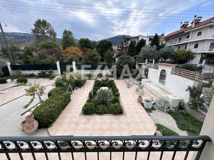 Image No.64-Maisonette de 4 chambres à vendre à Center