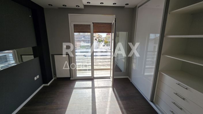 Image No.13-2 Bed Property for sale