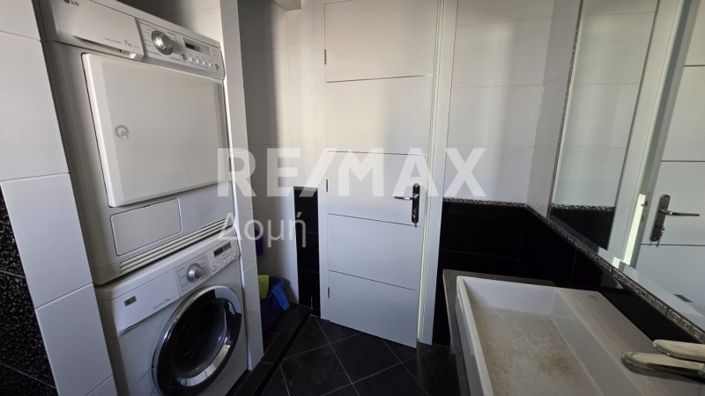 Image No.27-2 Bed Property for sale