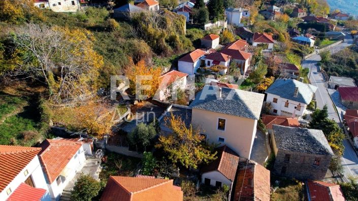 Image No.104-4 Bed Property for sale