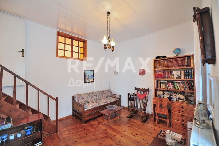 Image No.7-4 Bed House for sale