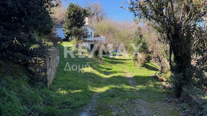 Image No.35-Propriété de 3 chambres à vendre à Magnésie