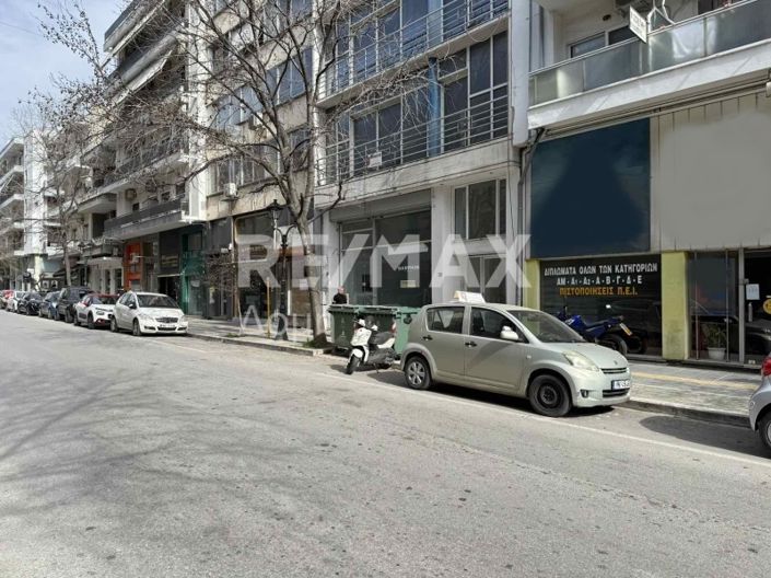 Image No.20-Propriété de 1 chambre à vendre à Magnésie