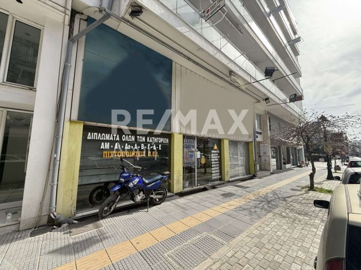 Image No.4-Propriété de 1 chambre à vendre à Magnésie