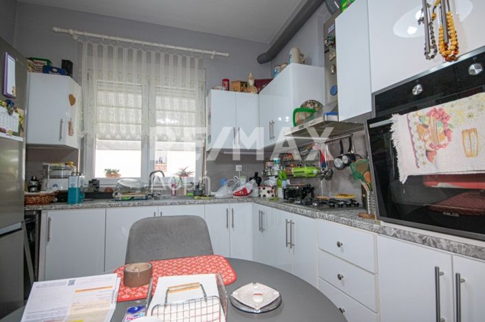 Image No.6-3 Bed Apartment for sale