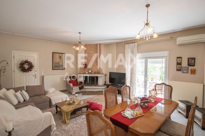 Image No.4-Maison de 3 chambres à vendre à Magnésie