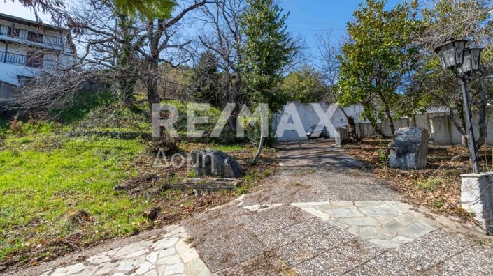 Image No.11-4 Bed Property for sale