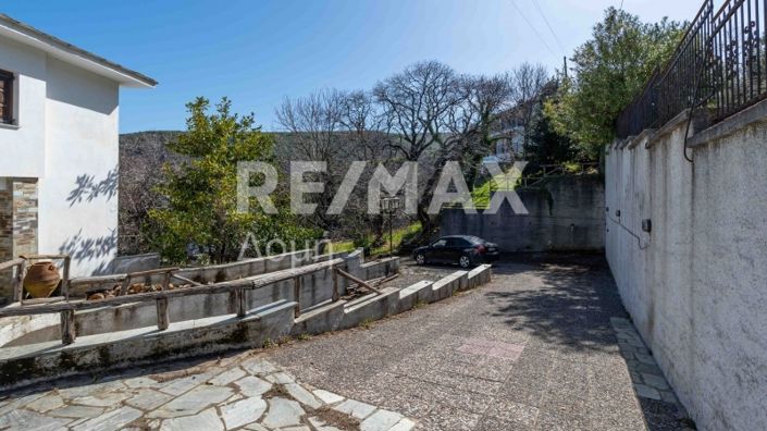 Image No.5-4 Bed Property for sale