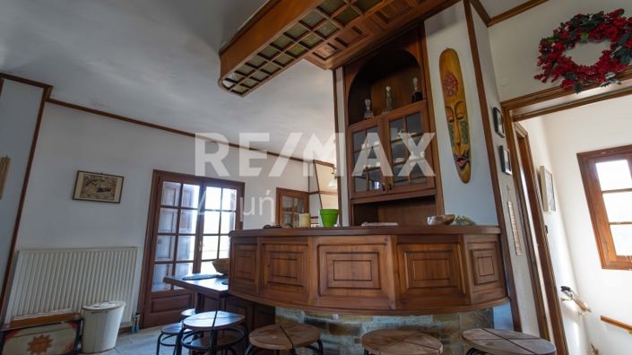 Image No.57-4 Bed Property for sale