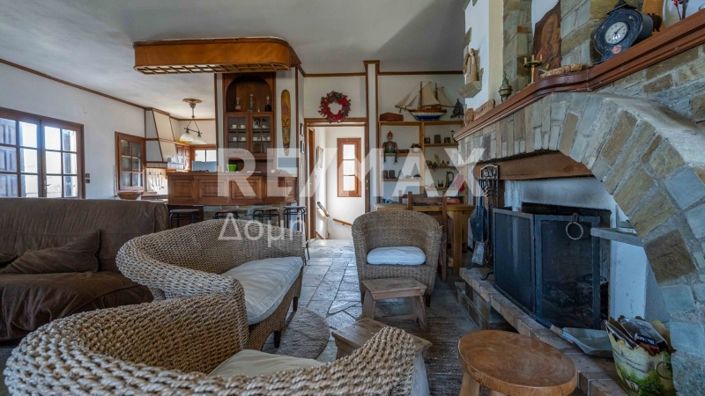 Image No.59-4 Bed Property for sale