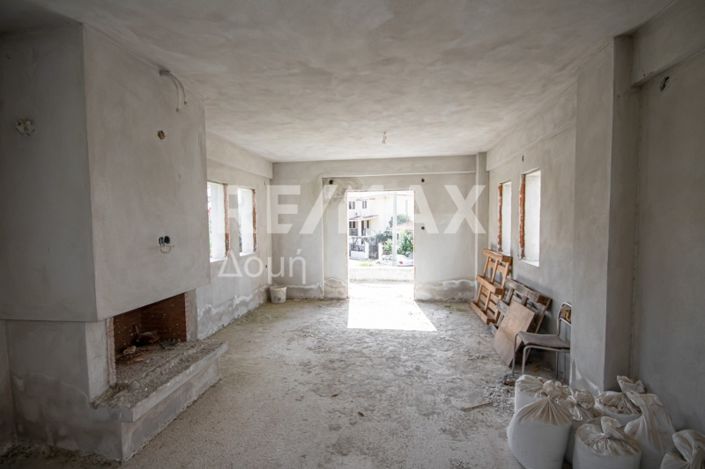 Image No.14-3 Bed House for sale