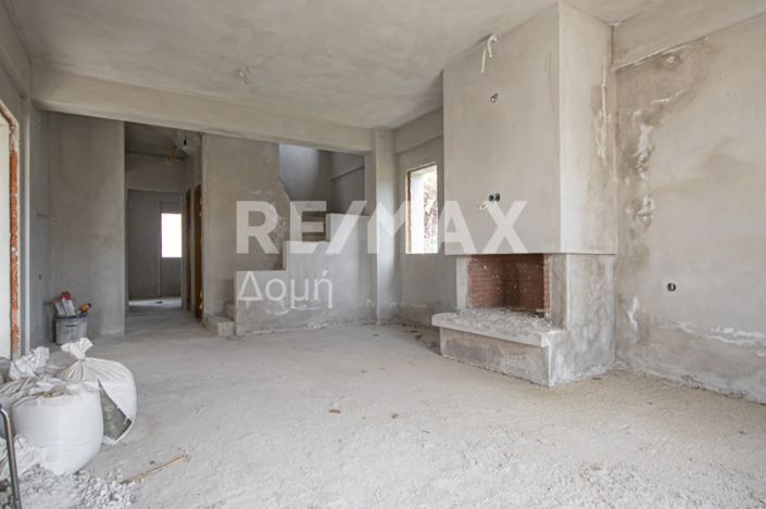 Image No.15-3 Bed House for sale