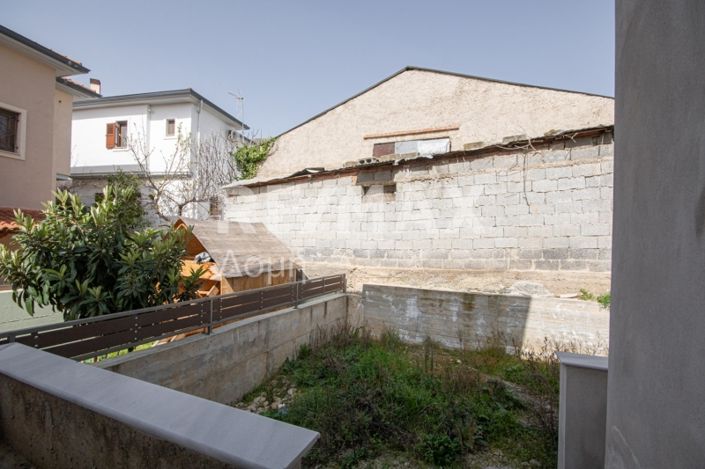 Image No.23-3 Bed House for sale