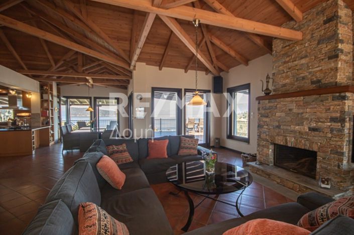 Image No.3-Maison de 3 chambres à vendre à Magnésie