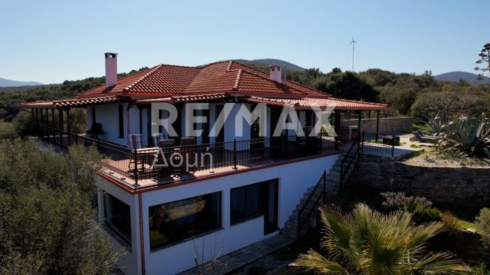 Image No.5-Maison de 3 chambres à vendre à Magnésie