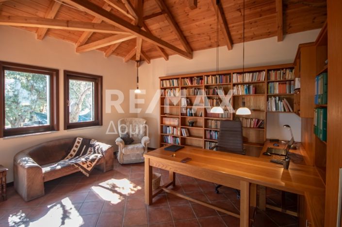 Image No.6-Maison de 3 chambres à vendre à Magnésie