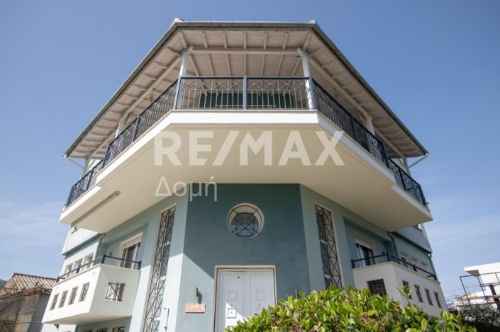 Image No.4-5 Bed Property for sale