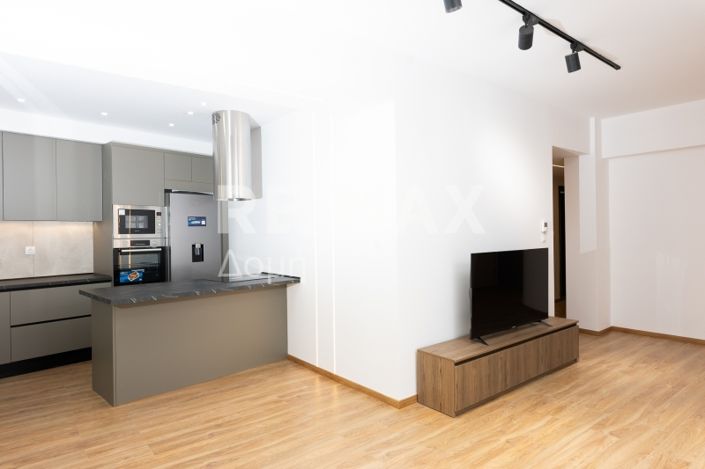 Image No.1-Propriété de 3 chambres à vendre à Grèce