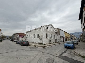 6-77157707