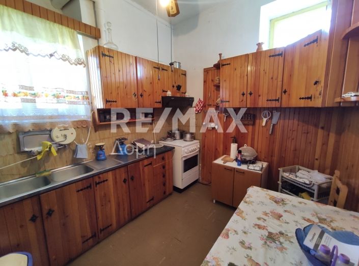 Image No.16-Propriété de 1 chambre à vendre à Magnésie