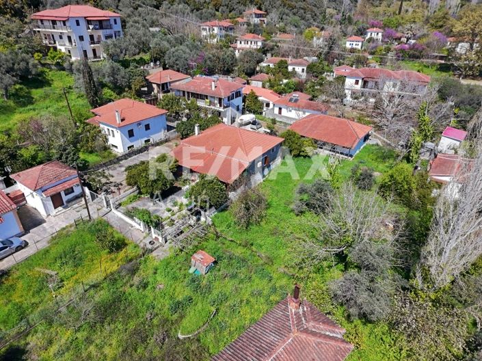 Image No.28-Propriété de 1 chambre à vendre à Magnésie