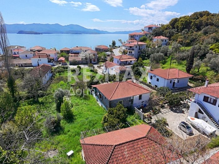 Image No.36-Propriété de 1 chambre à vendre à Magnésie