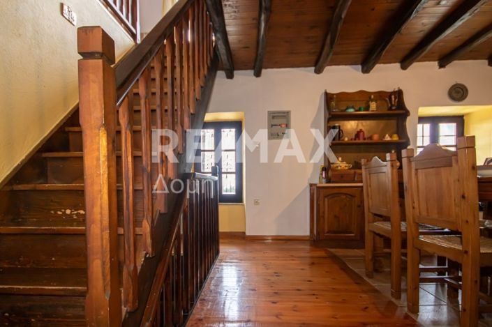 Image No.10-3 Bed Maisonette for sale