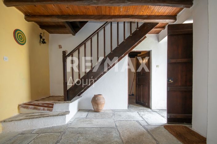 Image No.27-3 Bed Maisonette for sale