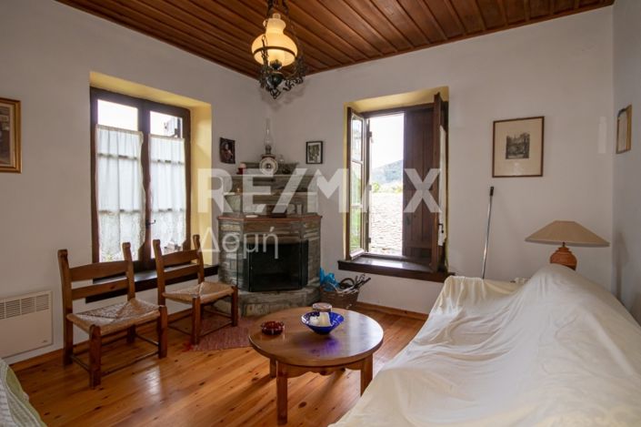 Image No.41-3 Bed Maisonette for sale