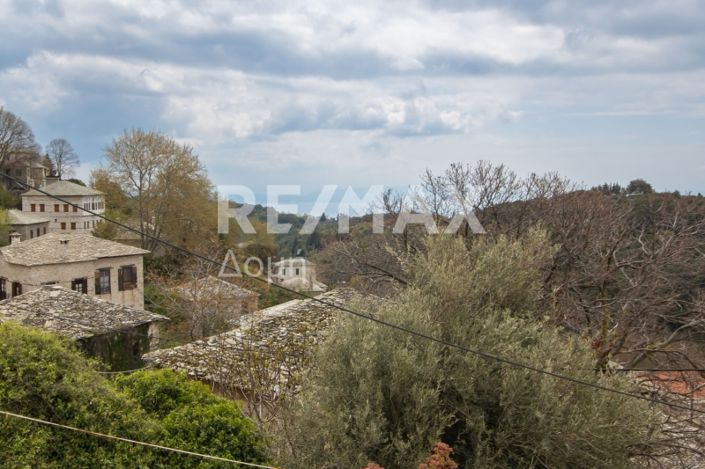 Image No.49-3 Bed Maisonette for sale