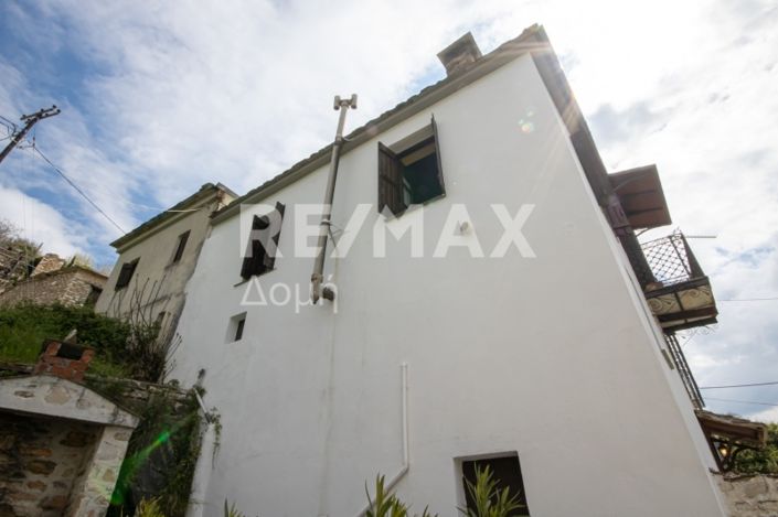 Image No.65-3 Bed Maisonette for sale