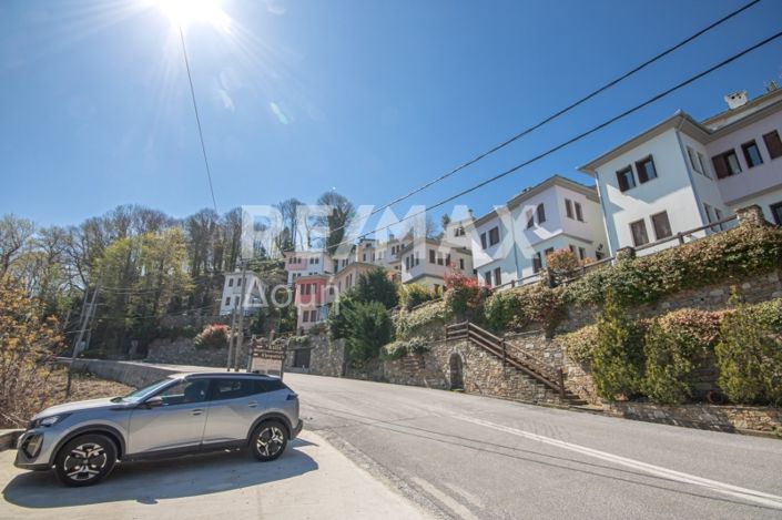 Image No.21-2 Bed Property for sale