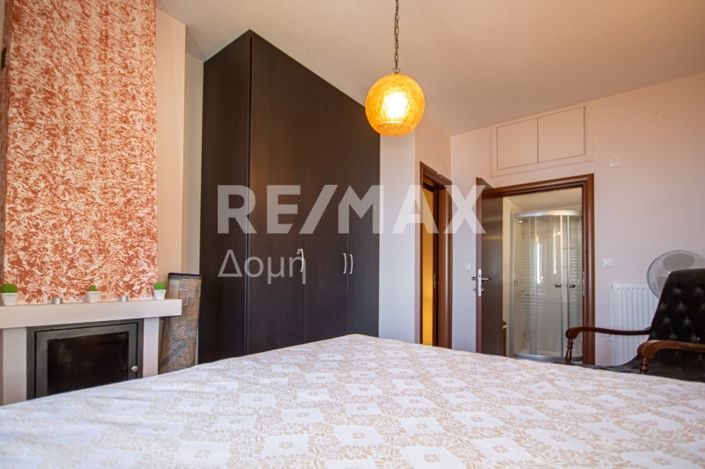 Image No.45-2 Bed Property for sale