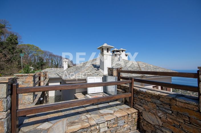 Image No.53-2 Bed Property for sale