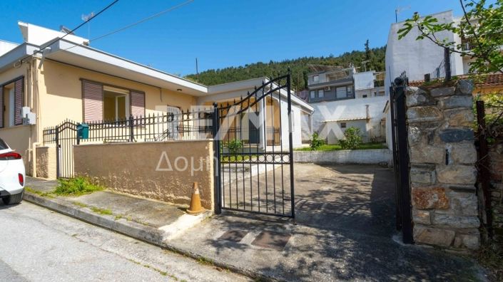 Image No.1-Maison de 1 chambre à vendre à Magnésie