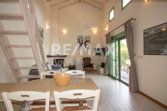 Image No.9-Propriété de 4 chambres à vendre à Alonnisos