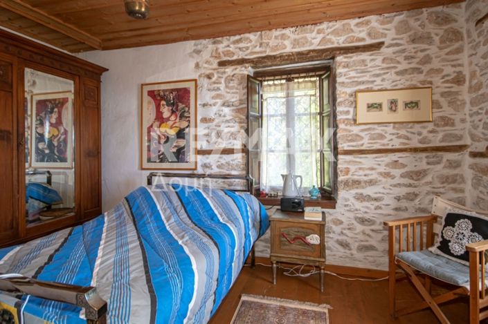 Image No.9-Propriété de 2 chambres à vendre à Magnésie