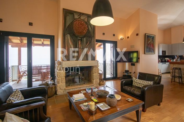 Image No.16-4 Bed Property for sale