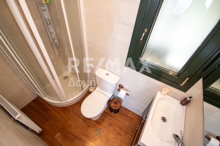 Image No.22-4 Bed Property for sale