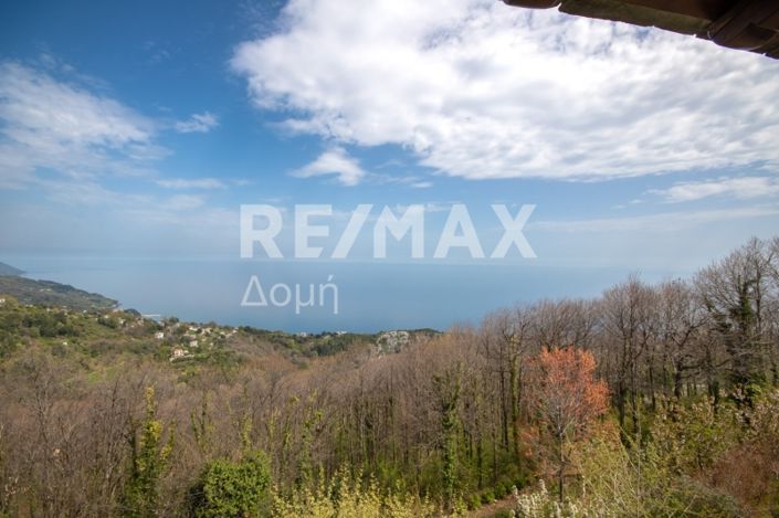 Image No.51-4 Bed Property for sale