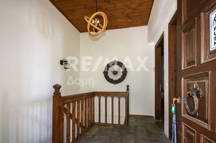 Image No.16-3 Bed Property for sale