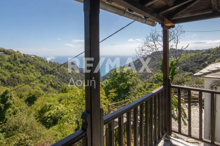 Image No.22-3 Bed Property for sale