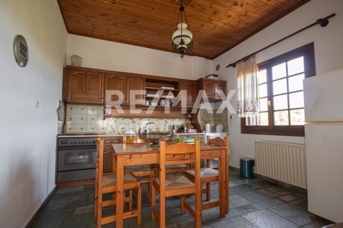 Image No.46-3 Bed Property for sale