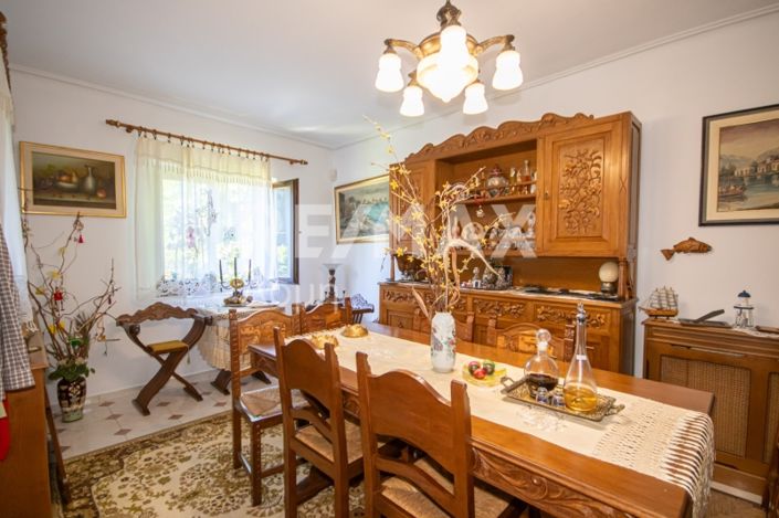 Image No.14-2 Bed House for sale