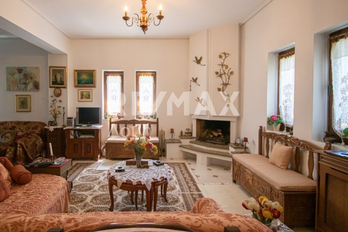 Image No.15-2 Bed House for sale