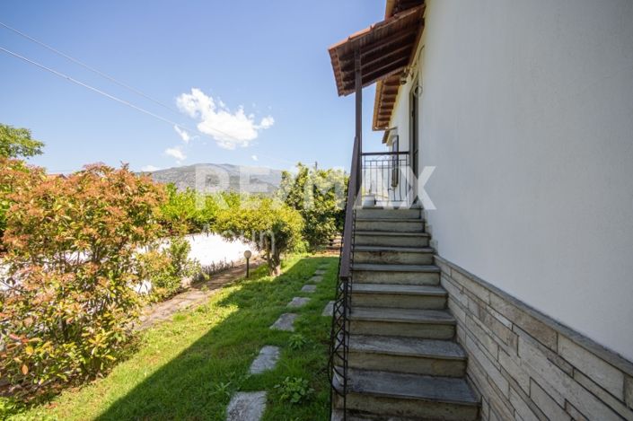 Image No.35-2 Bed House for sale
